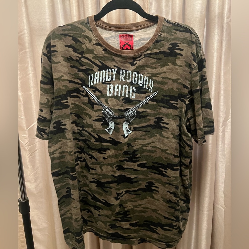 Camo print tee XL